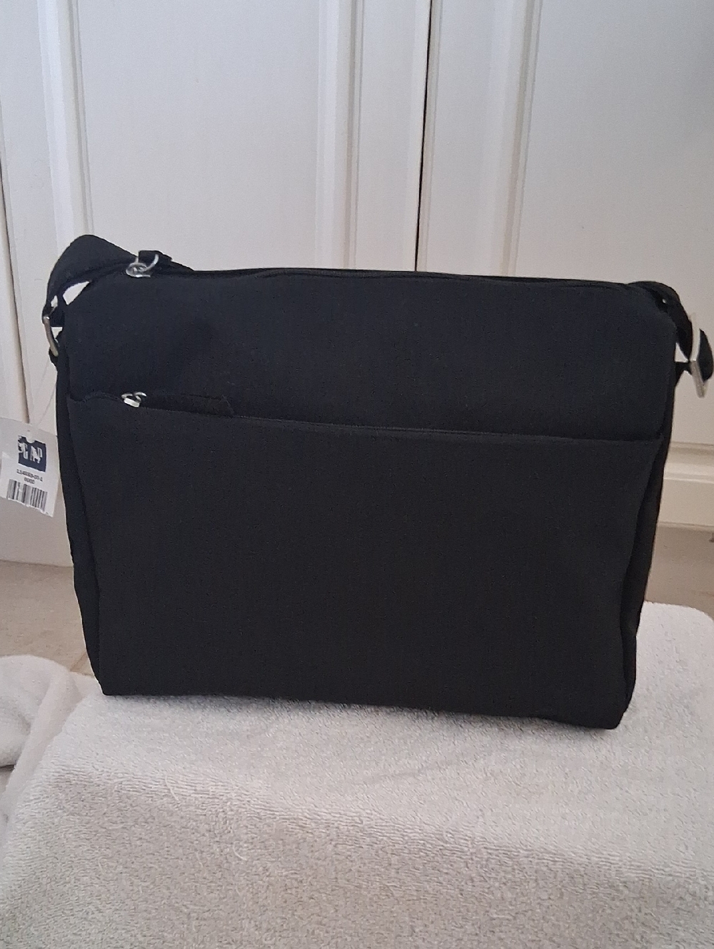 GAP Black Men's Messenger Crossbody Bag